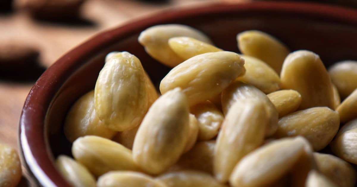 Minute Almond Blanching: Perfect for Baking & Flour